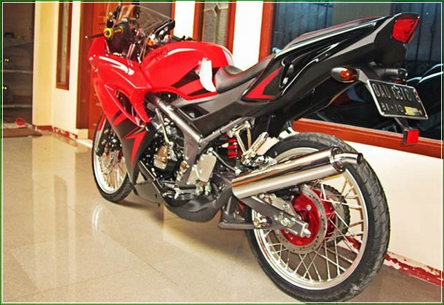 modifikasi ninja rr biru jari jari Merah Maroon - Gambar Video Modifikasi Ninja RR Jari Jari Paling Keren Dengan Berbagai Gaya dan Konsep modifikasi ninja rr biru jari jari Merah Maroon - Gambar Video Modifikasi Ninja RR Jari Jari Paling Keren Dengan Berbagai Gaya dan Konsep