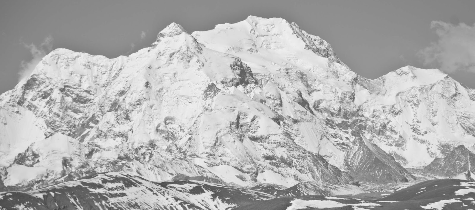 Definitivo cassetto barriera Luke Smithwick (Himalaya Alpine Guides) - Trip Reports: 2012 Shishapangma Expedition - Mountain History Definitivo cassetto barriera Luke Smithwick (Himalaya Alpine Guides) - Trip Reports: 2012 Shishapangma Expedition - Mountain History