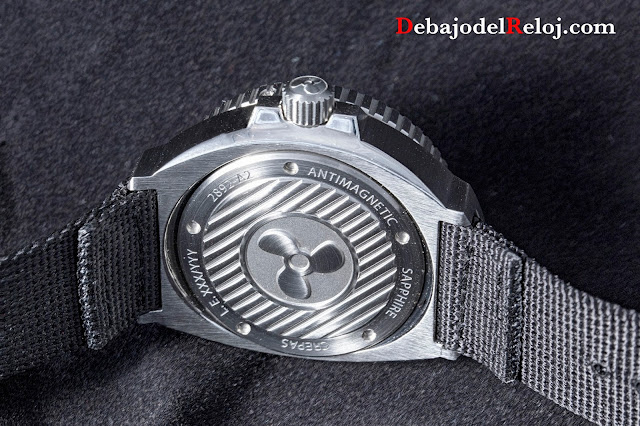 Crepas Decomaster probando el prototipo detalle trasera