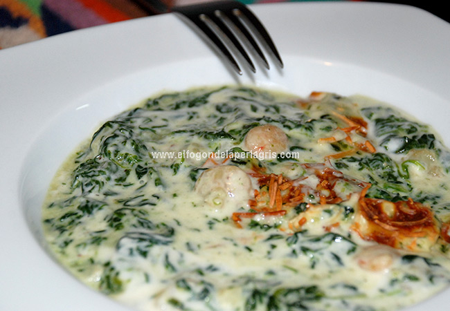 Espinacas a la crema con gambas Espinacas a la crema con gambas
