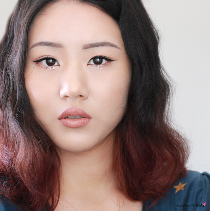 All About Glitter: Urban Decay Moondust Eyeshadow Space Cowboy Makeup Tutorial FOTD MOTD All About Glitter: Urban Decay Moondust Eyeshadow Space Cowboy Makeup Tutorial FOTD MOTD