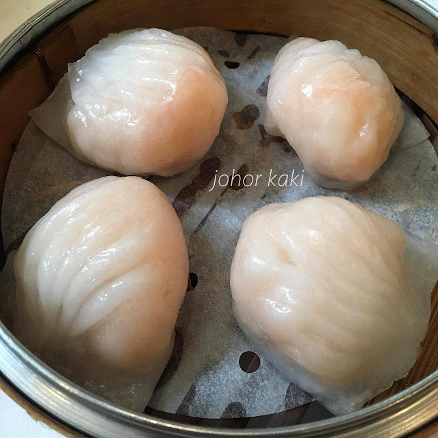 Lai Wah Heen. Sek Dim Sum & Yum Cha in Toronto 麗華軒 Lai Wah Heen. Sek Dim Sum & Yum Cha in Toronto 麗華軒