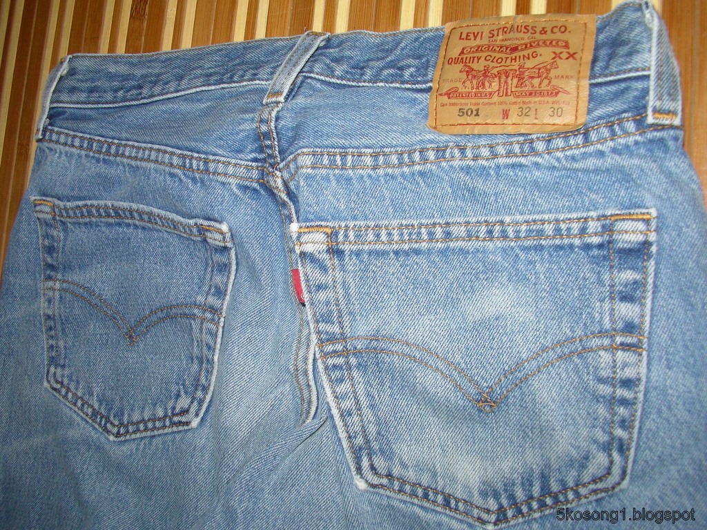 5kosong1: Levi's 501 W32 L30 Made in USA with Red Tab
