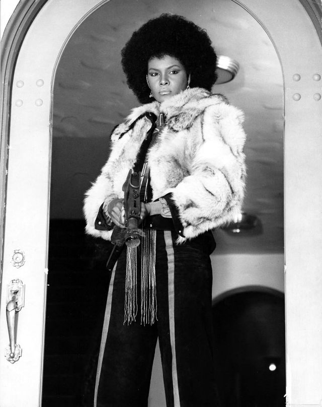23 Fascinating Vintage Photos of Tamara Dobson, the Model Turned Actress Best Known for Her Role
