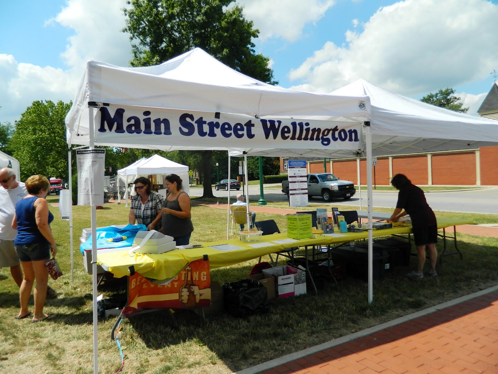 25.) Wellington Cheese Festival Review July 21, 2012 Ohio Festivals