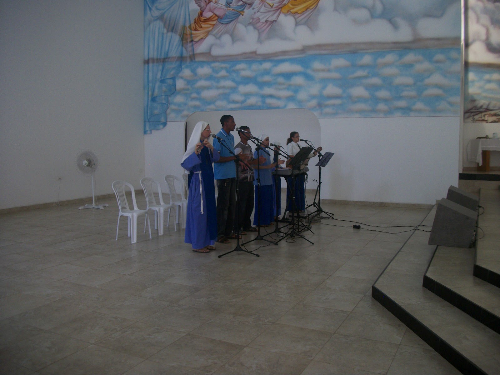 Grupo da visita a comunidade Servos de Maria