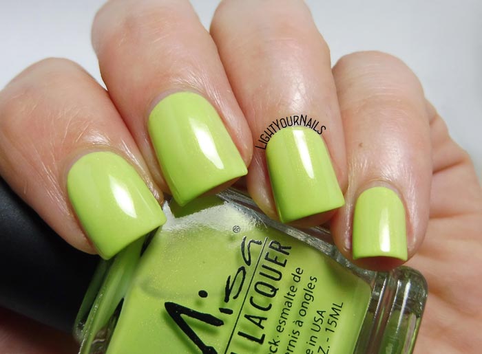 Smalto verde Misa Lime Love green nail polish #misa #nails #unghie #lightyournails