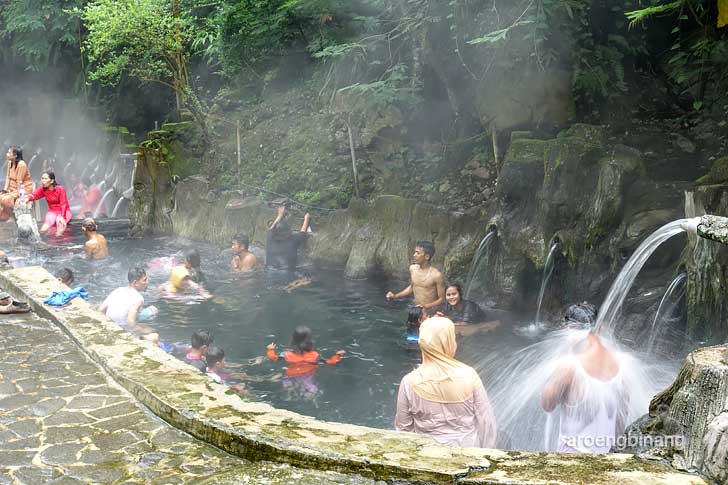 pancuran 13 guci tegal