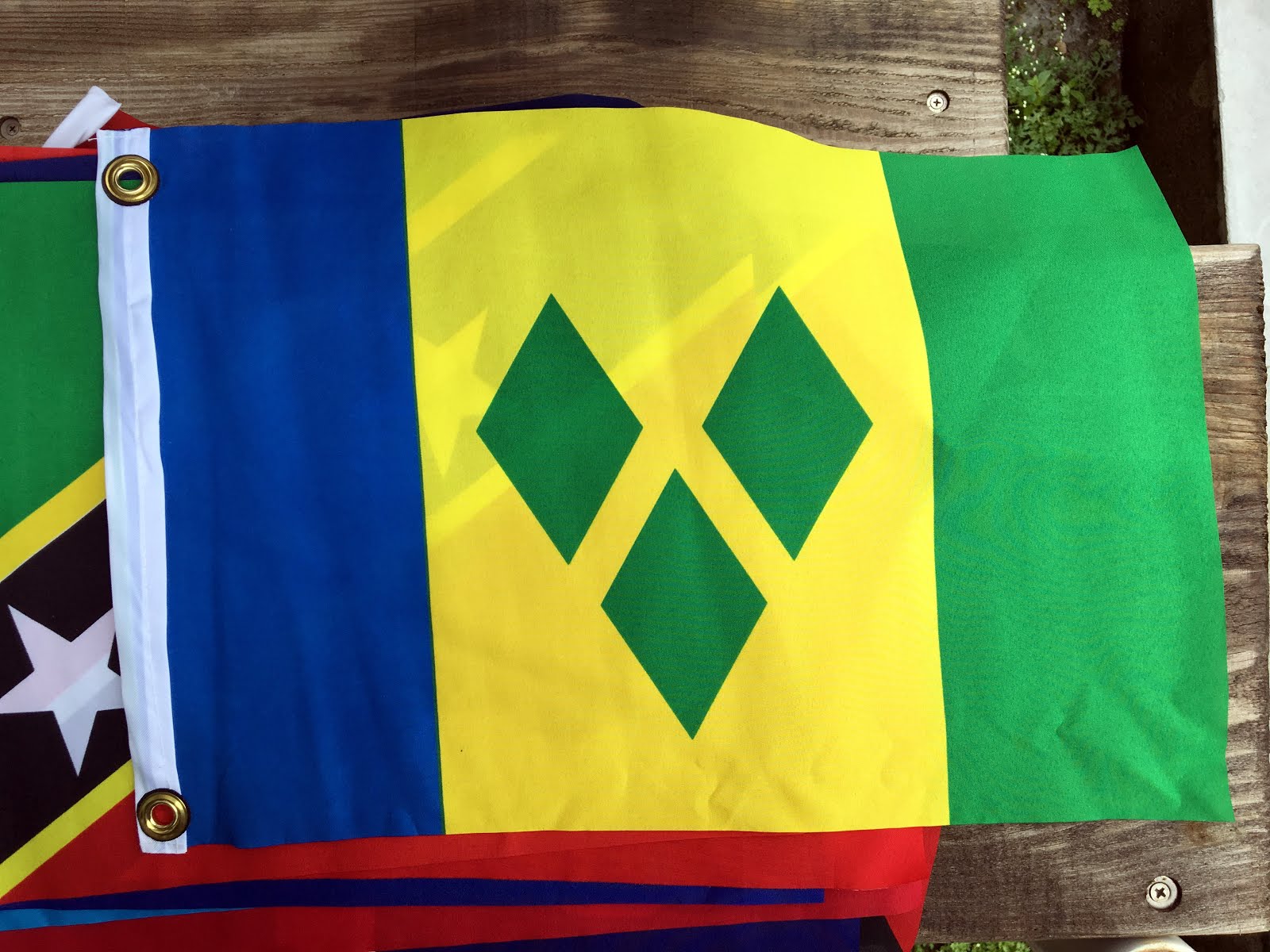 S/Y RAPTOR How To DIY Courtesy Flags on the Cheap Less Than 1 A Flag