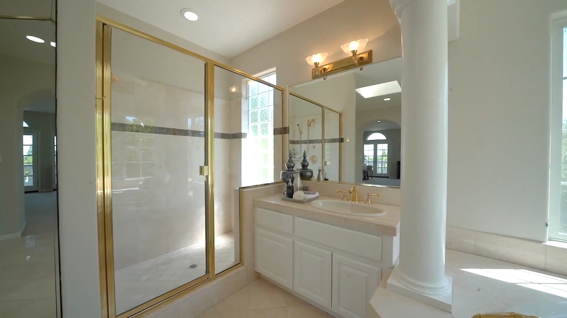 Tour 18584 Sobey Rd, Saratoga, CA vs. 28 Interior Design Photos