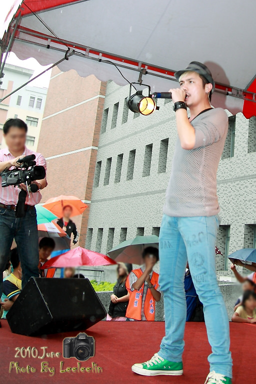 范逸臣演唱會|酷愛樂團|momo親子台