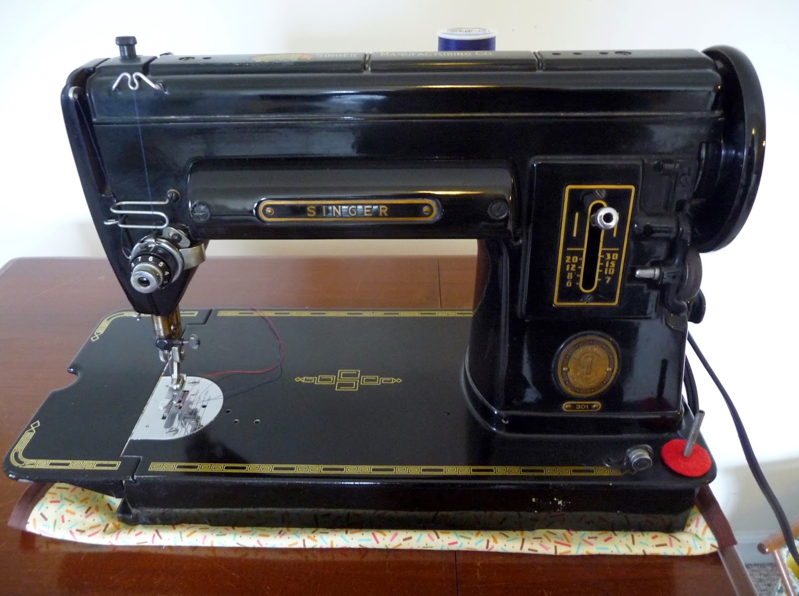 Reclaimed Stitches A Guide to Some of the Most Popular Vintage Singer