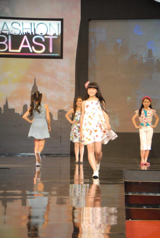 Nada Nur Ilmiah: *Share Foto BeSSaRa & Sharon Sahertian*