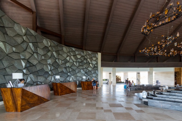 Reception at Renaissance Hotel Bali