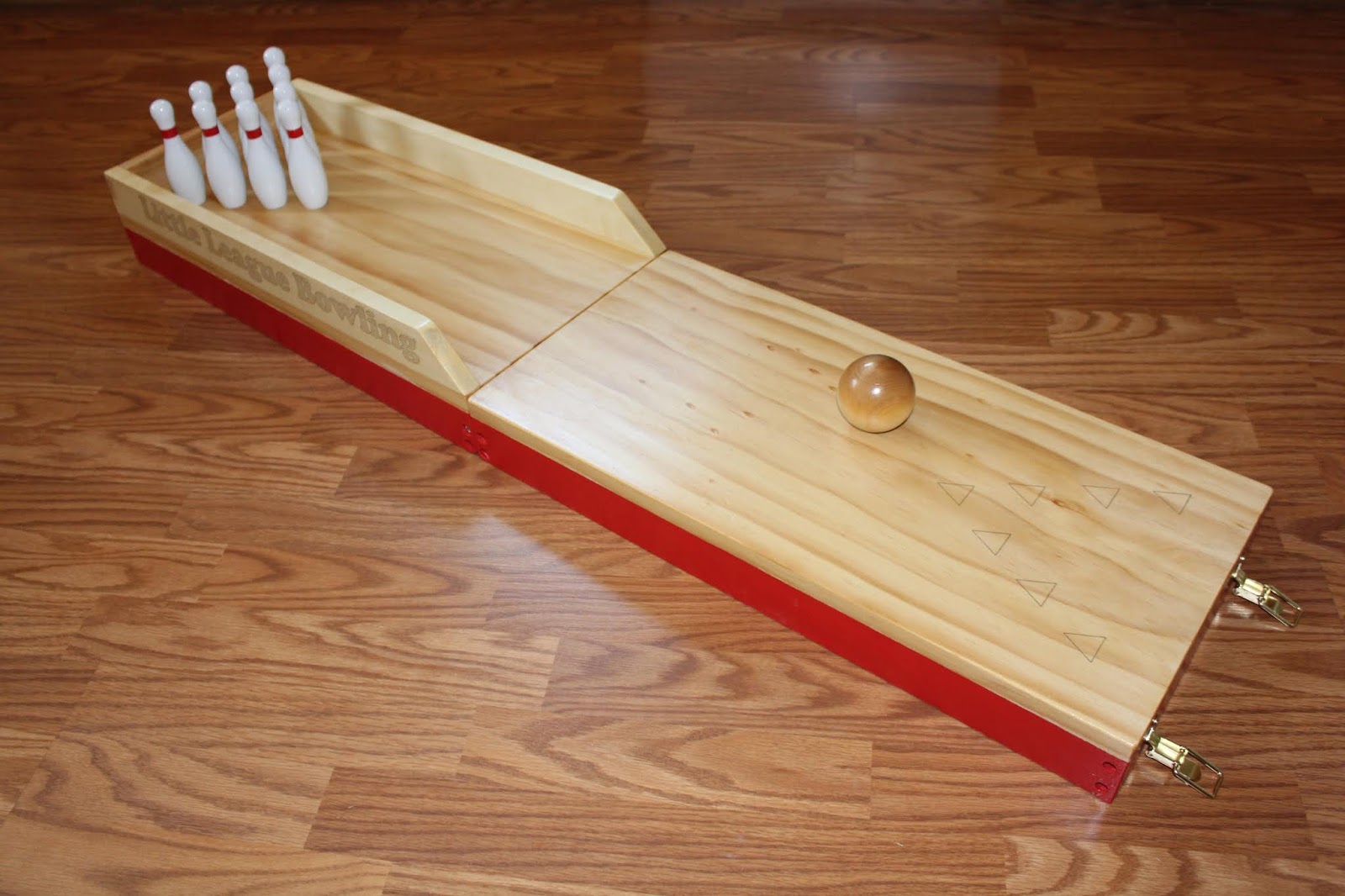 The Tinkers Miniature Bowling Alley Pt 3.......... It's