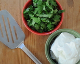 [right/bottom] Serve hot with sour cream and fresh cilantro