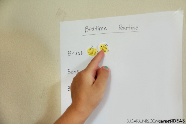 This bedtime routine visual schedule will help kids learn to use good oral hygiene by making sure they brush their teeth each night, part of a great family nighttime routine.
