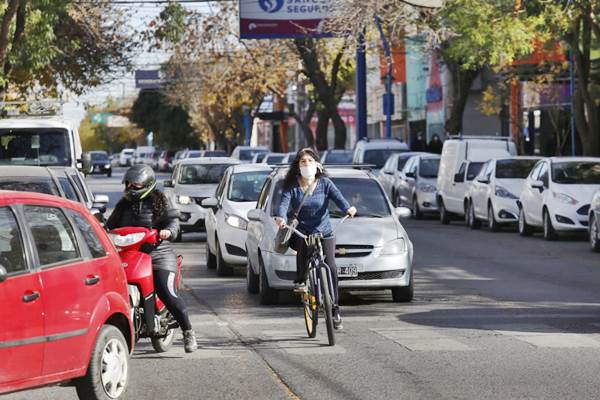 Se puede salir en bici, pero caminatas todavía no Se puede salir en bici, pero caminatas todavía no