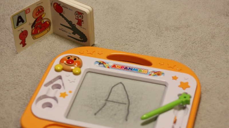 アルファベットを書く