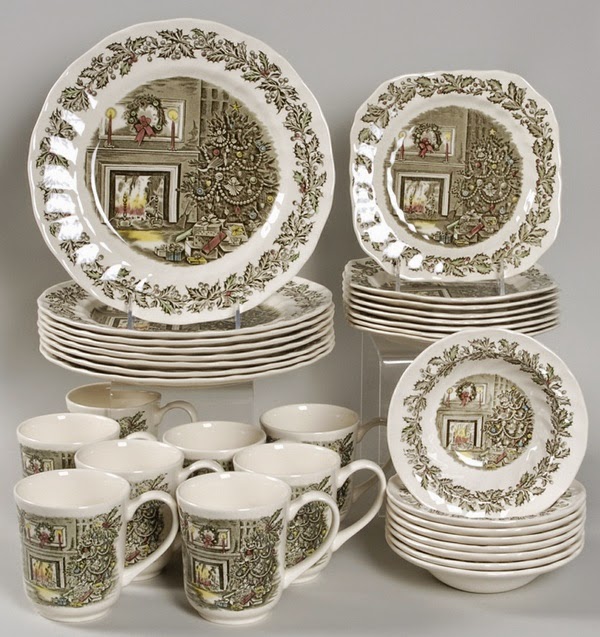 Christmas Dinnerware