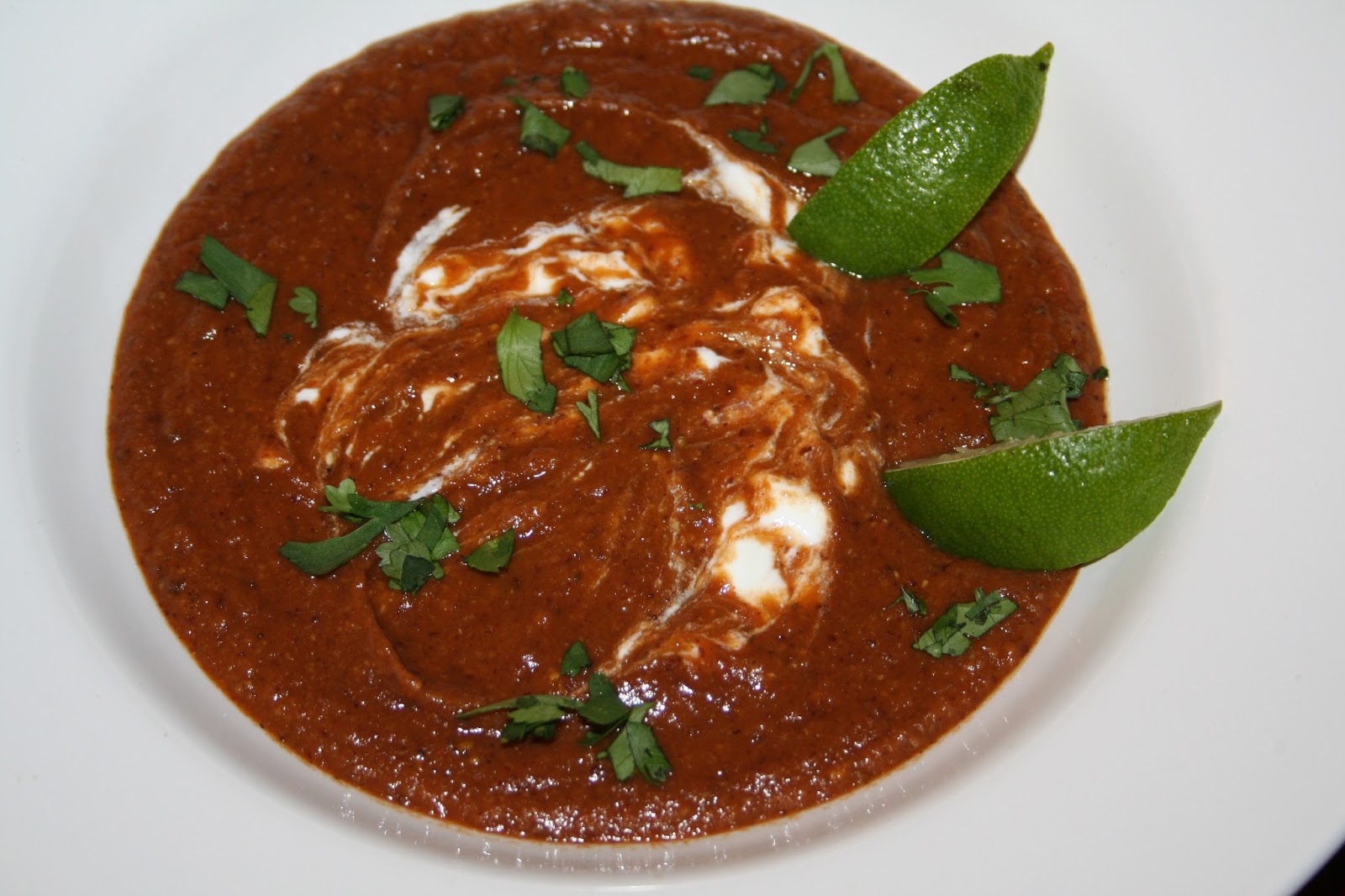 Schwarze Bohnensuppe