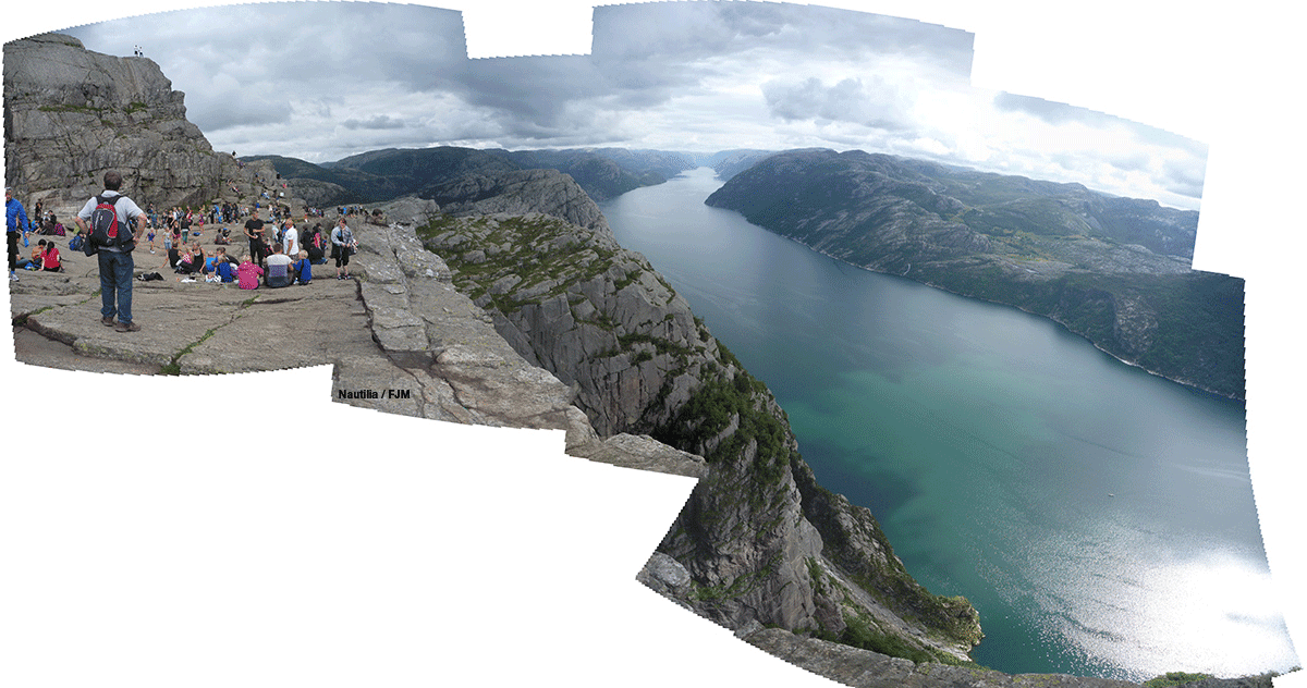 Preikestolen, Pulpit Rock, Norway, Noruega