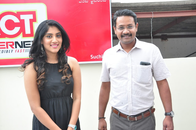 Tollywood Actress Dhanya Balakrishna launches Franchise Salon at Kompally (Anoos) Tollywood Actress Dhanya Balakrishna launches Franchise Salon at Kompally (Anoos)