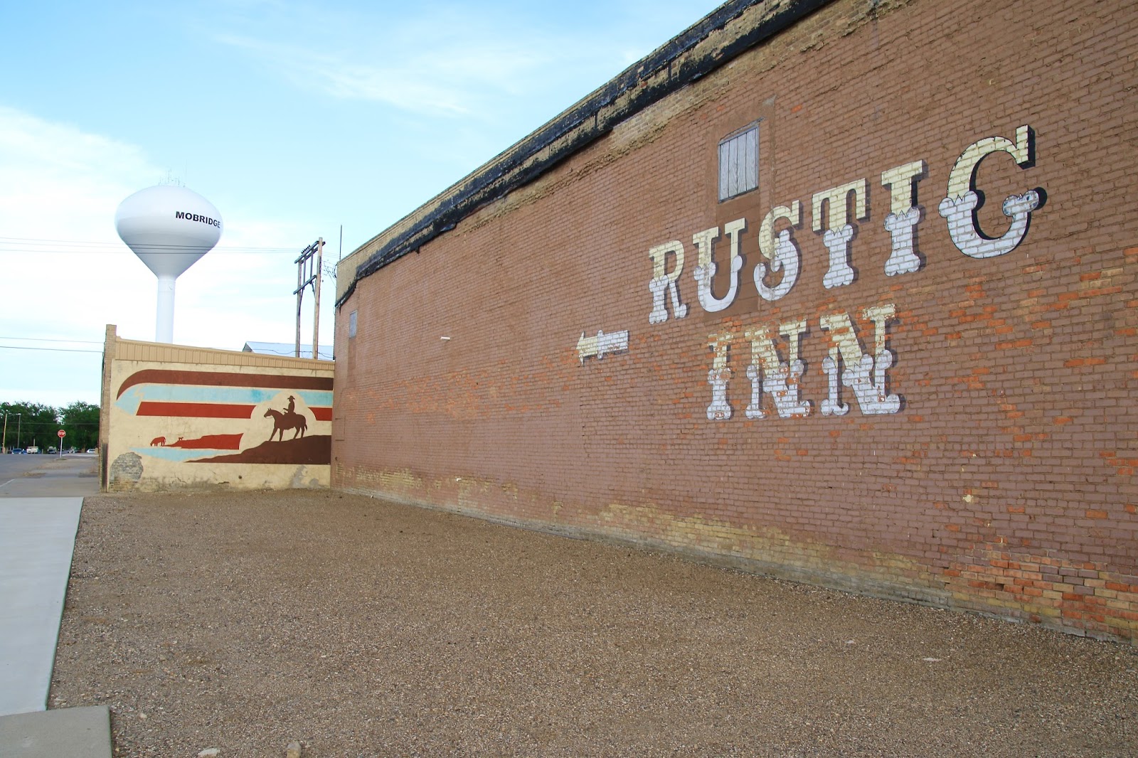 Travels with Twinkles Mobridge, South Dakota