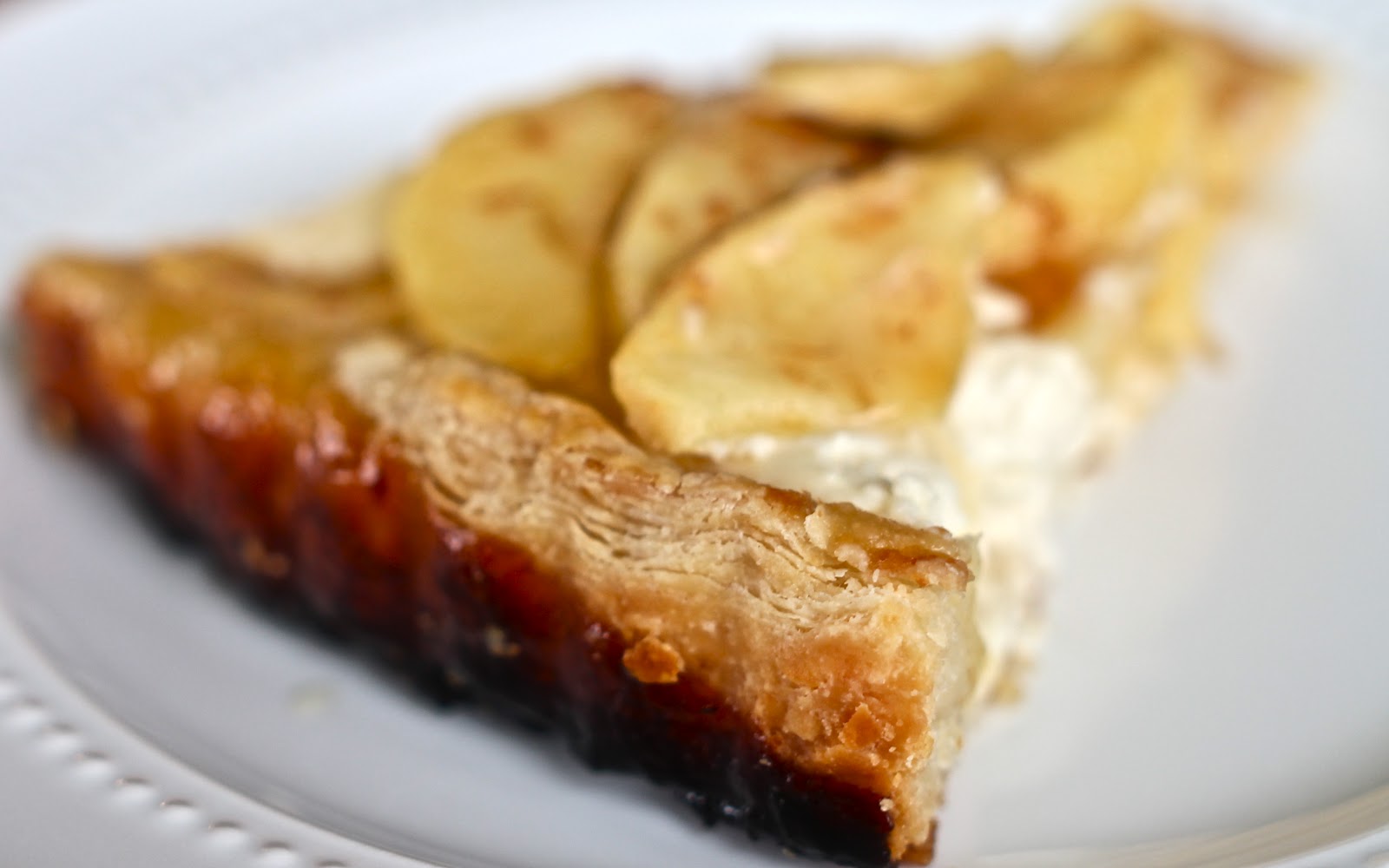 Yammie's Noshery Peeta's Goat Cheese and Apple Tart