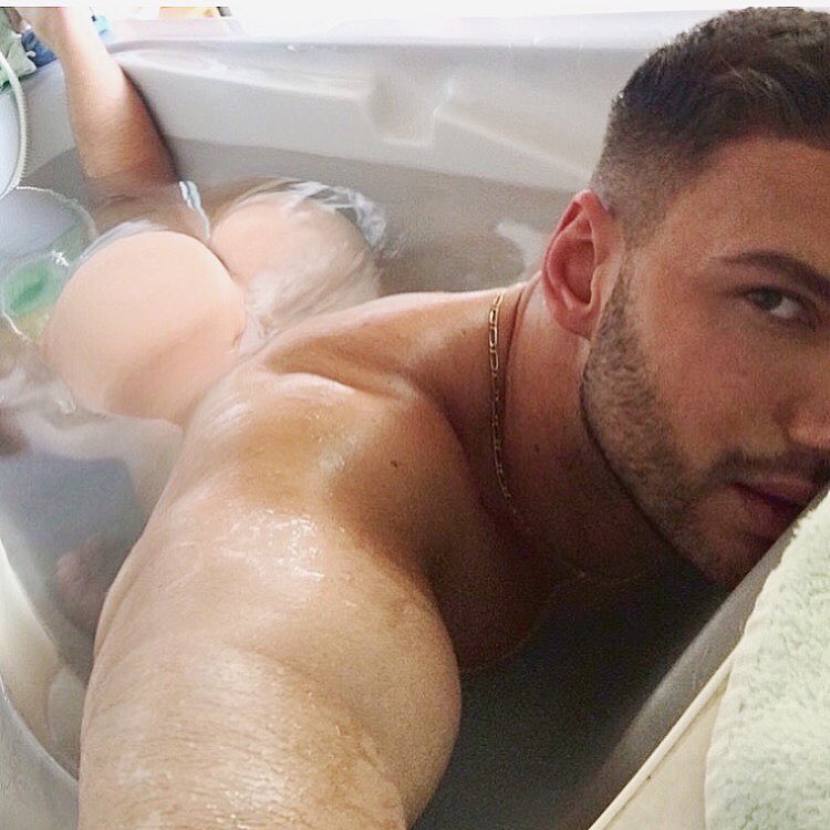 31497787_387269888455996_664153686874154