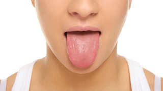 صور لسان فتاة تمد لسانها صور لسان فتاة تمد لسانها