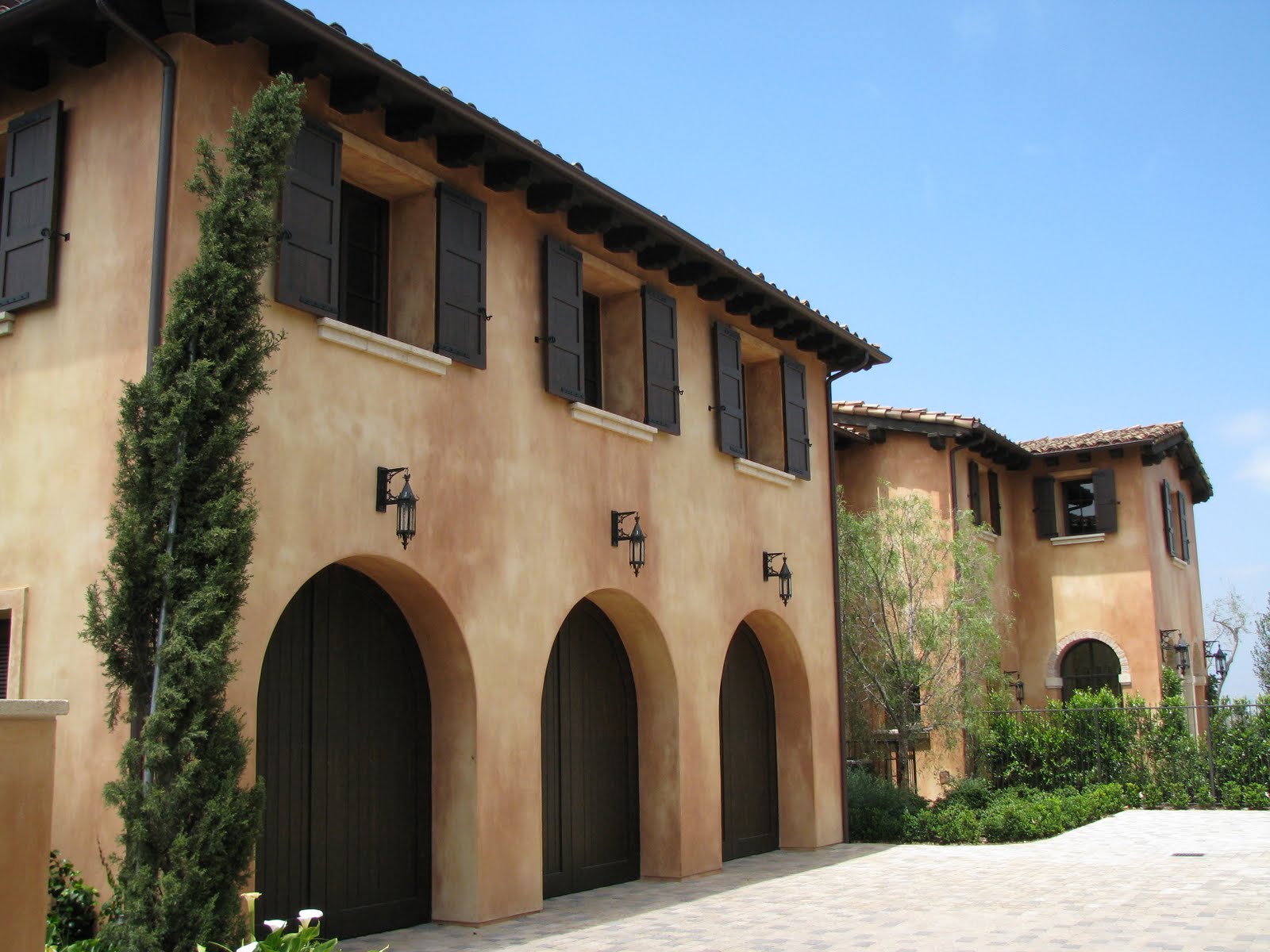 everything-stucco-variations-in-smooth-finish
