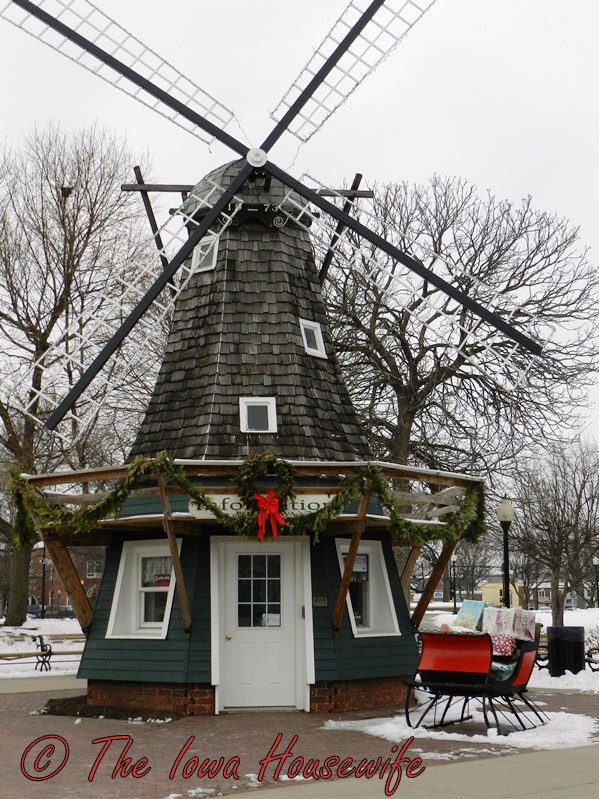 The Iowa Housewife Christmas in Iowa...