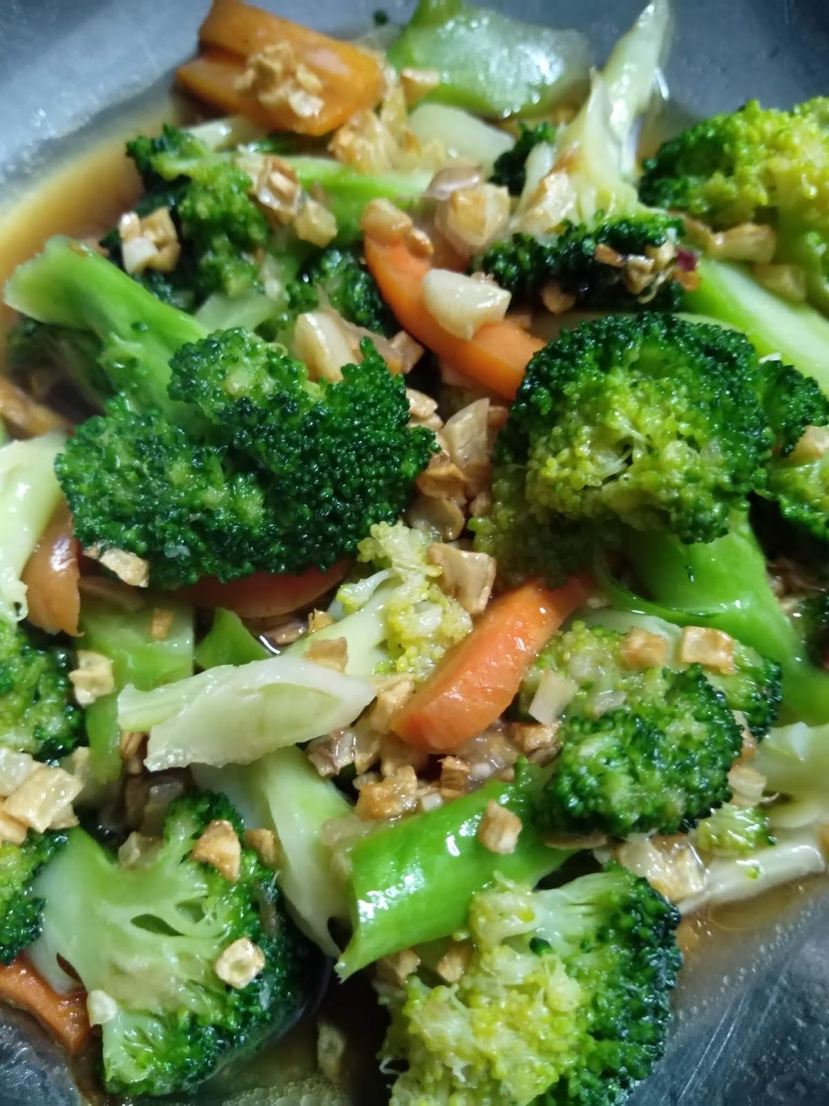 namakucella SAYUR BROCCOLI TUMIS BAWANG PUTIH vs MASAK namakucella SAYUR BROCCOLI TUMIS BAWANG PUTIH vs MASAK