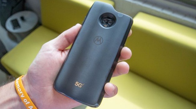 Moto Z3 hands on review: The First 5G Phone You Can Buy Moto Z3 hands on review: The First 5G Phone You Can Buy