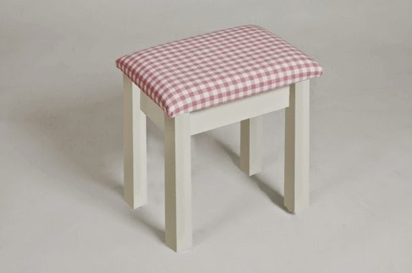 Beautiful designs from the dressing table with stool!