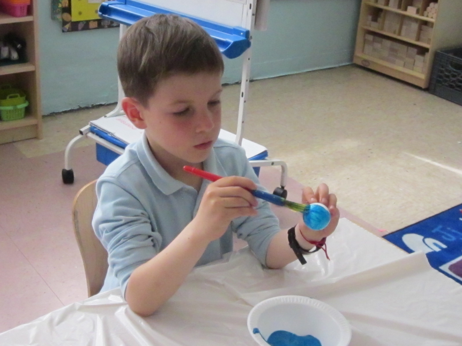 First Grade Blog: First Grade Made A Solar System!