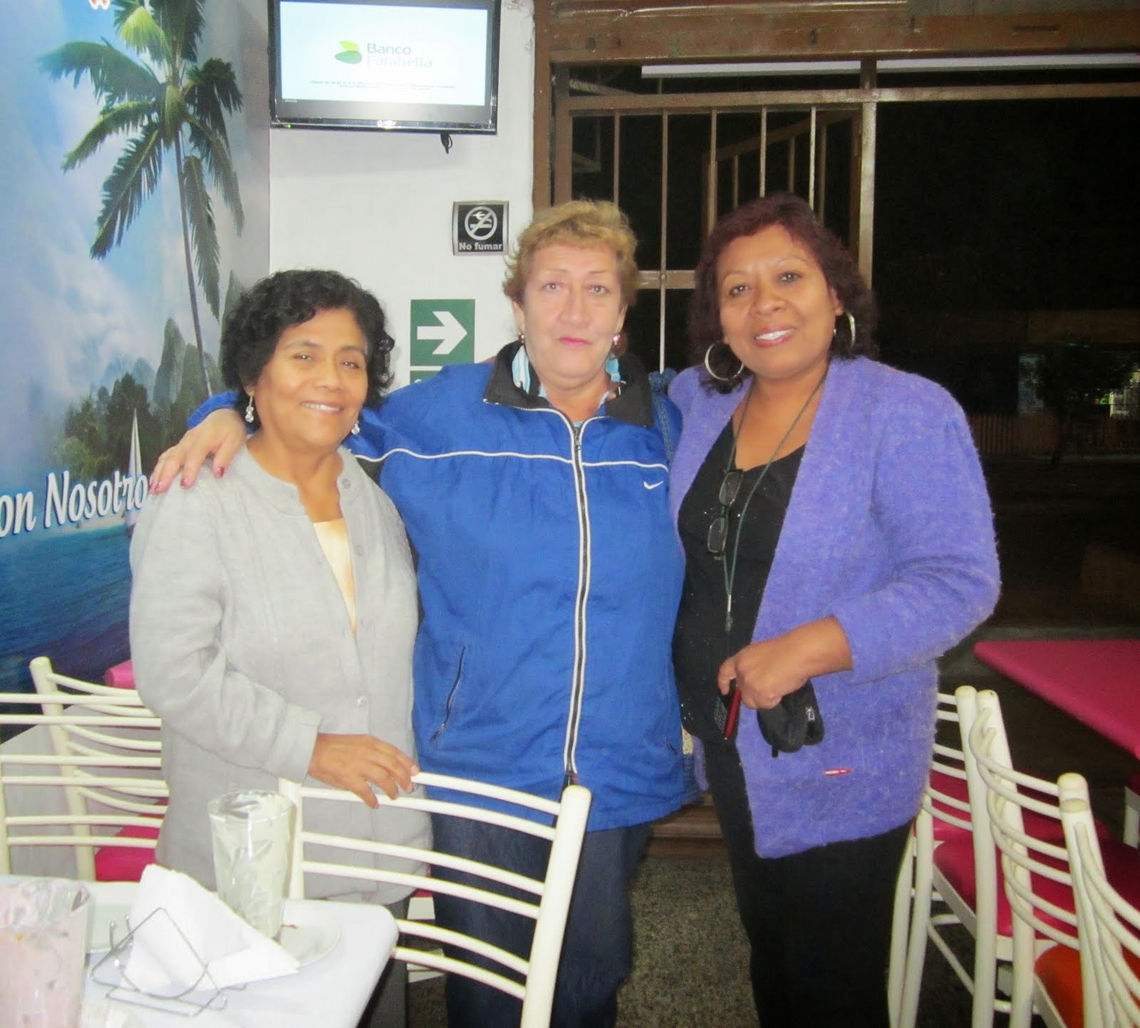 Alida Chauca, Dolores Solórzano y Betty Ramos