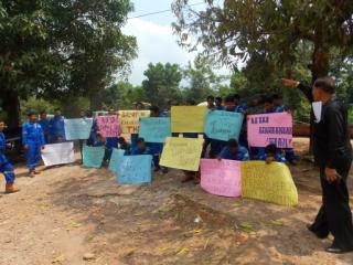 Kisah Pilu Karyawan Pdsi Gaji Dibawah Ump Kerja 24 Jam Dan Belum Pula Dibayar Posmetro Co Id