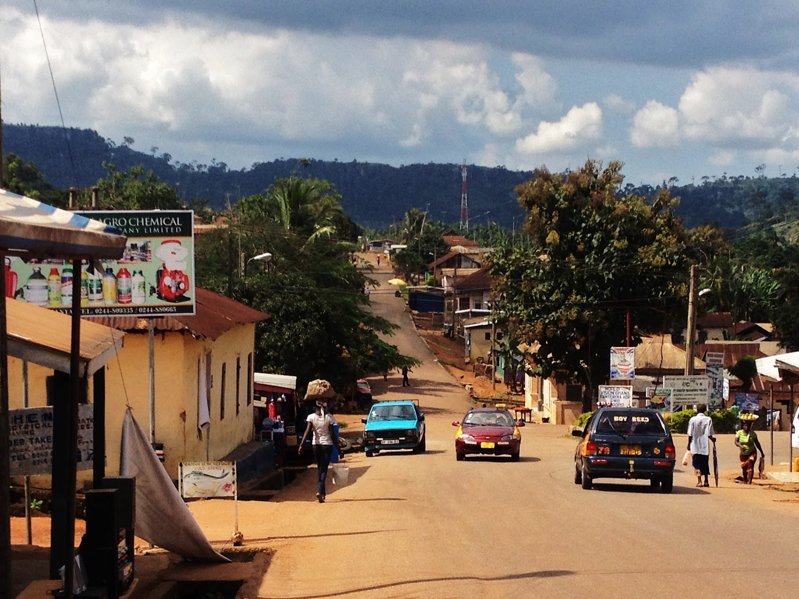 Lexi in Ghana: Carousels, Begoro, & Food