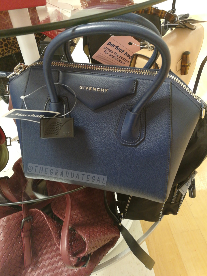 Rebecca Minkoff's Sample Sale Still Stocked with Mini Bags, Totes - Racked  NY