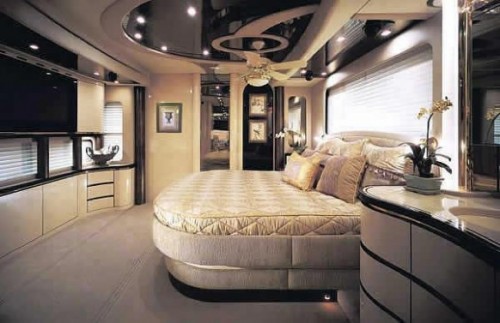 Luxury Caravans Bedroom