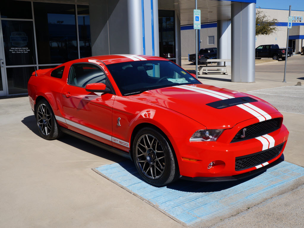 2011+Ford+Shelby+GT500+pic1.jpg