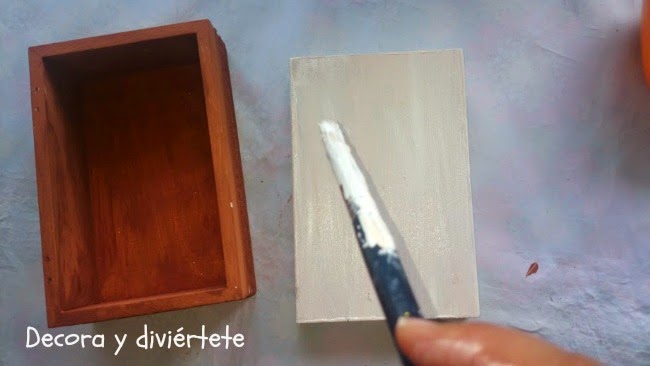 caja vintage , DIY, manualidad , decorar caja madera , pintura , crochet, ganchillo