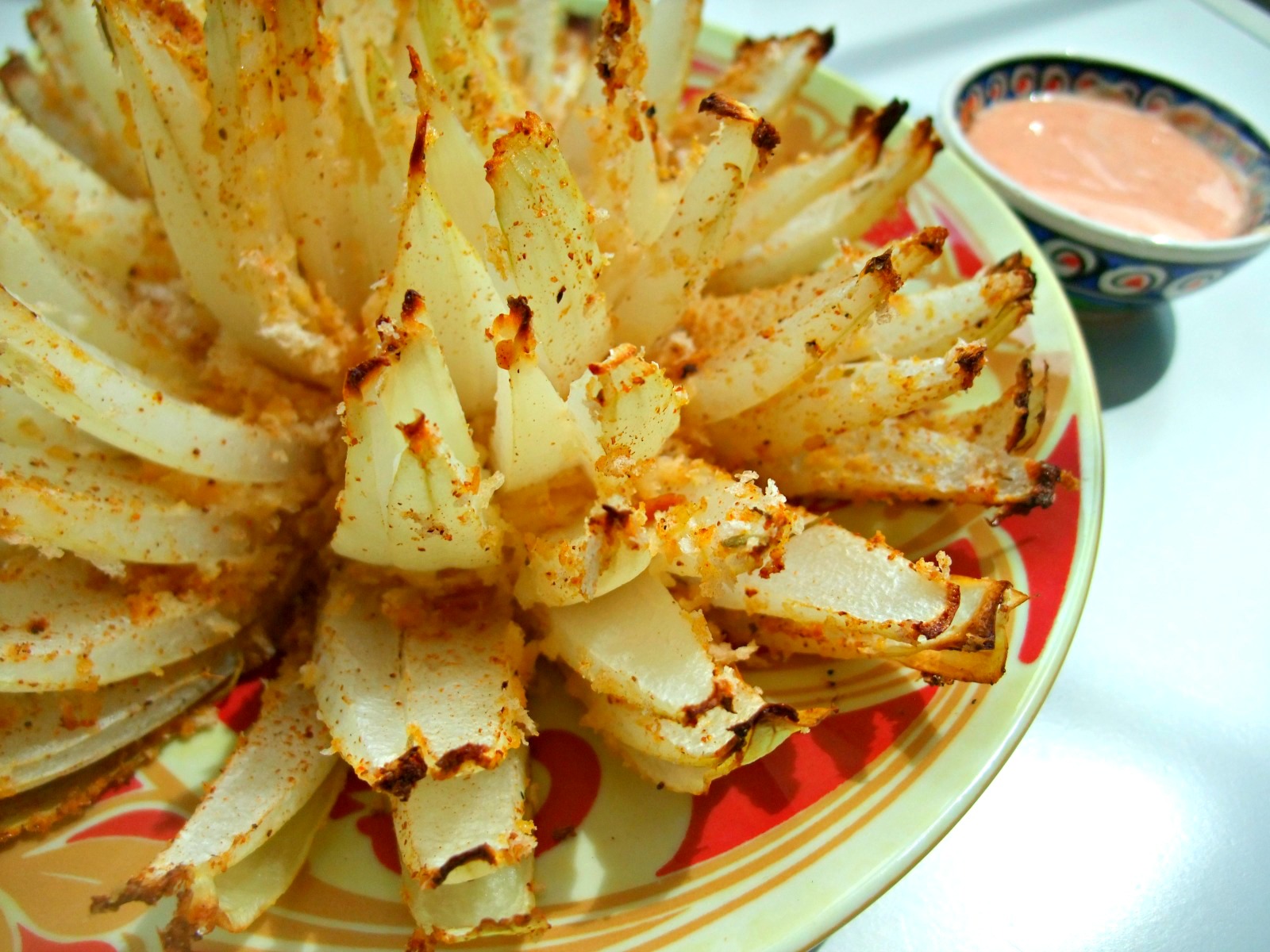 Susan's SavourIt! OvenBaked Onion Blossom...
