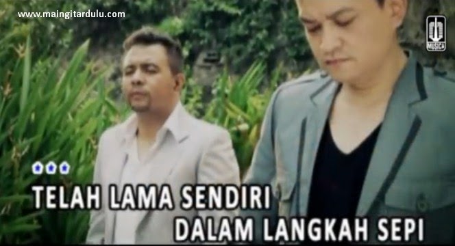 Lirik Lagu Kahitna Takkan Terganti Cari Pembahasannya Lirik Lagu Kahitna Takkan Terganti Cari Pembahasannya