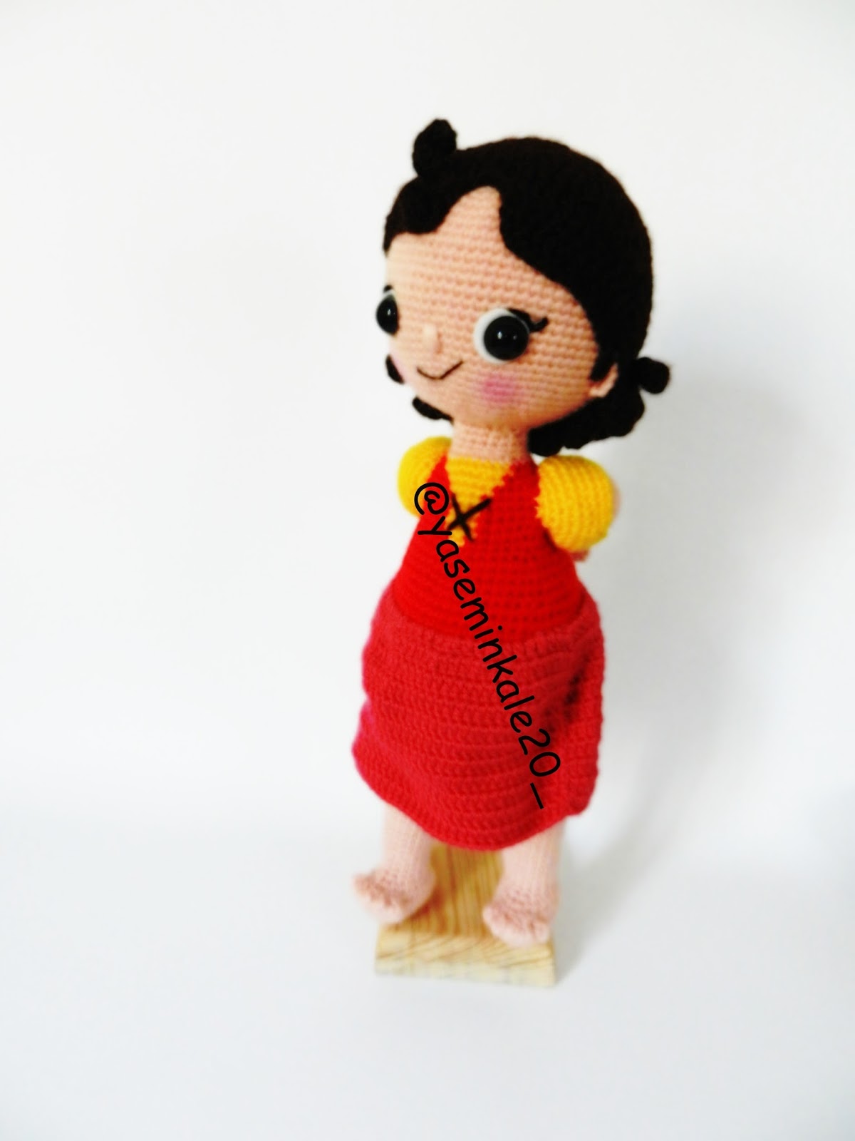 Yaseminkale örgü oyuncak heidi, amigurumi heidi doll