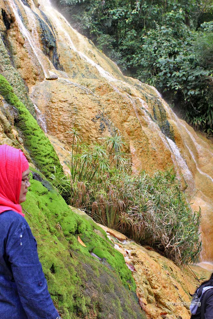 tebing belerang baturraden banyumas