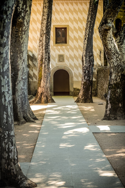 Convento de San Jerónimo de Yuste :: Canon EOS5D MkIII | ISO400 | Canon 24-105@85mm | f/8.0 | 1/40s Convento de San Jerónimo de Yuste :: Canon EOS5D MkIII | ISO400 | Canon 24-105@85mm | f/8.0 | 1/40s