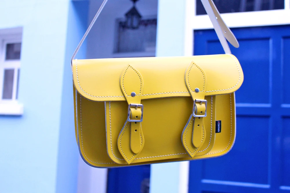 Yellow leather Zatchels bag - London style blogger